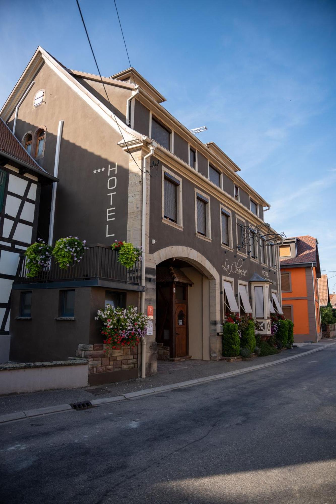 Hotel Restaurant La Charrue Sand Bagian luar foto